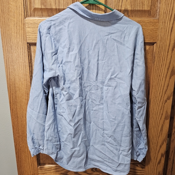 Men's Blue Star-Patterned Shirt - Picture 2 of 3